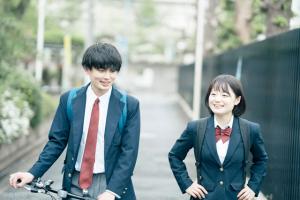 獨(dú)生女的初戀往事 刻骨銘心但無(wú)能為力